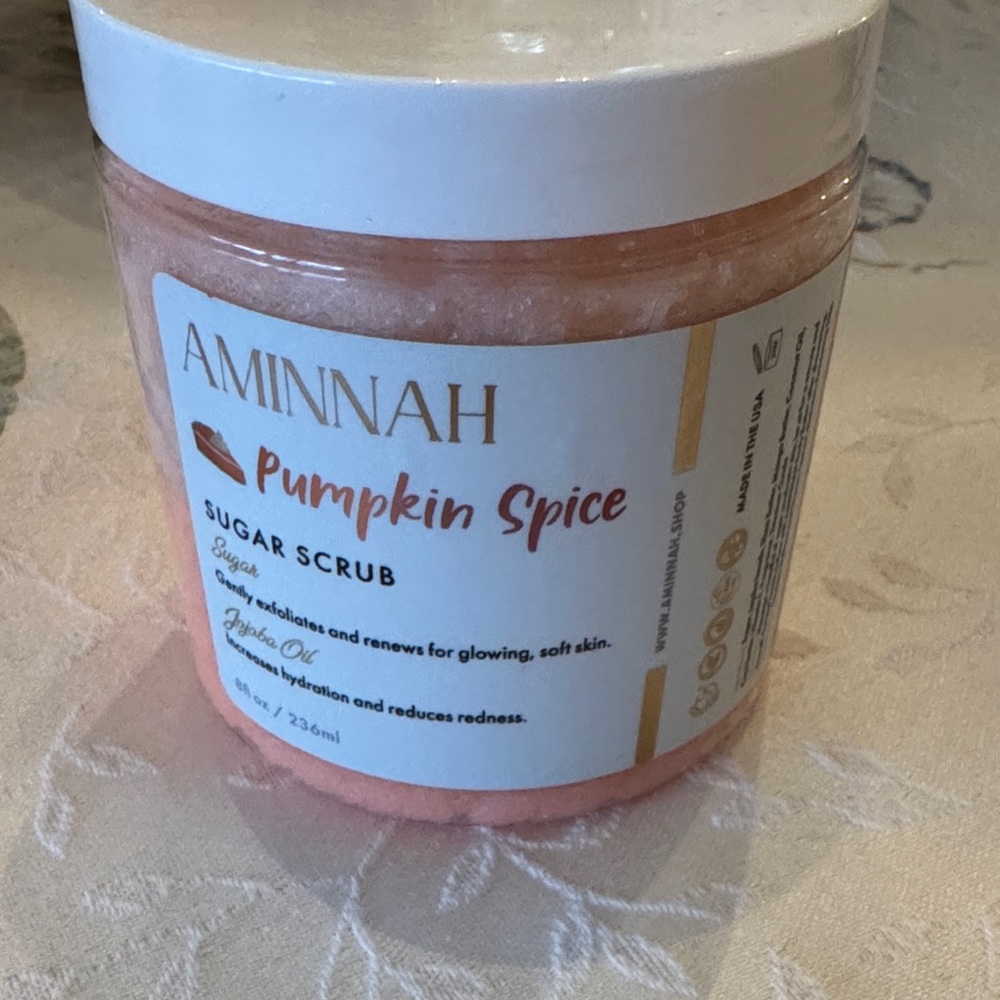 Aminnah Pumpkin Spice Sugar Scrub - New